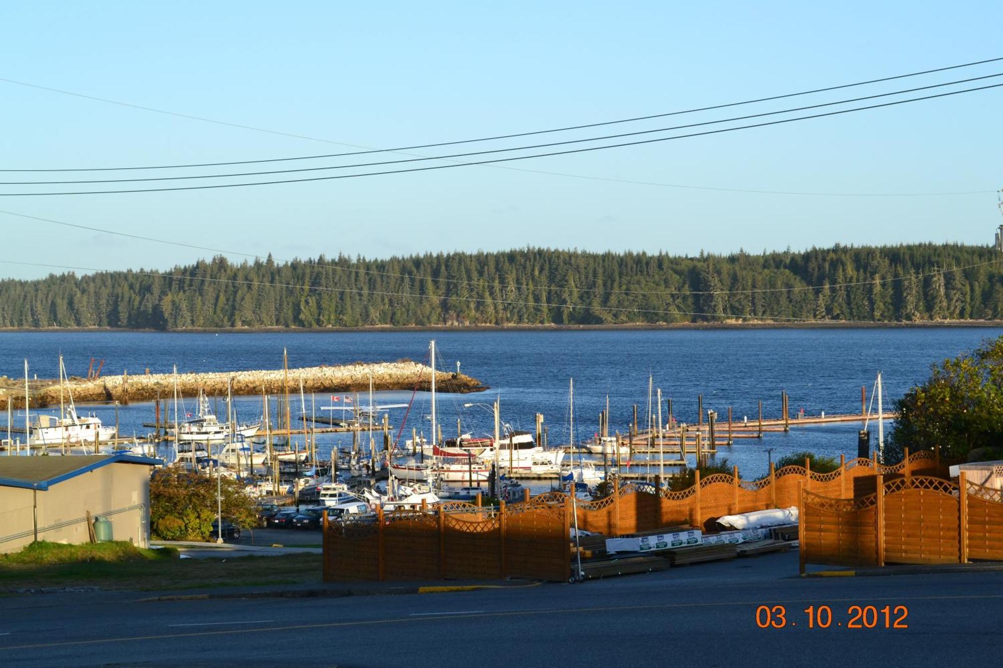 Dalewood Inn Port McNeill Extérieur photo